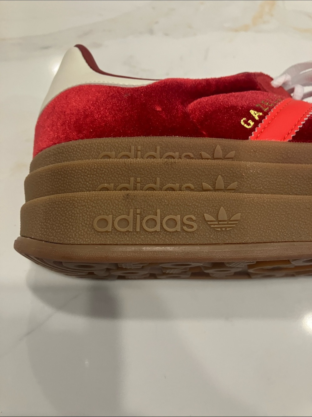 adidas Gazelle Bold Red Velvet/Suede Platform Sneaker Sz 9.5 - EUC - Picture 10 of 10